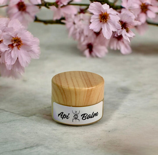 Api Balm: Intensive Skin Repair with Propolis, Aloe Vera & Avocado Oil